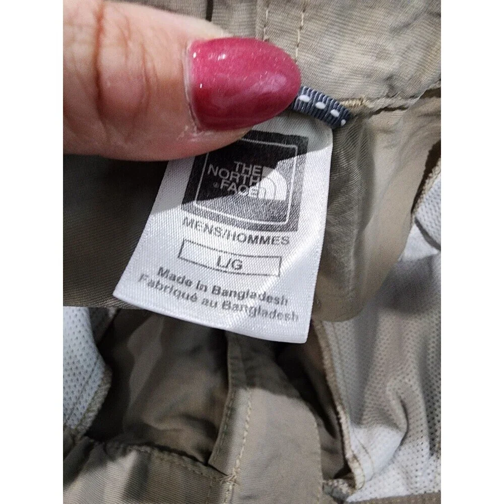 The North Face Paramount Peak Cargo Hiking Shorts Mens Large Khaki Belted Nylon